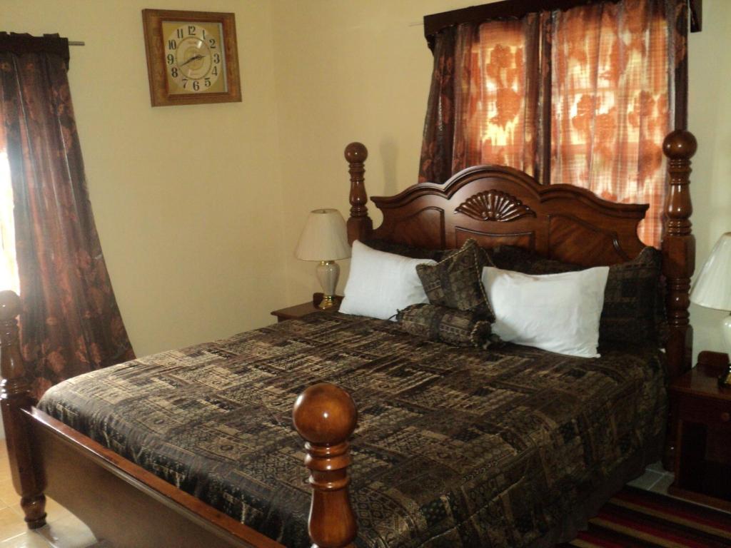 Rich View Hotel كينغستاون المظهر الخارجي الصورة