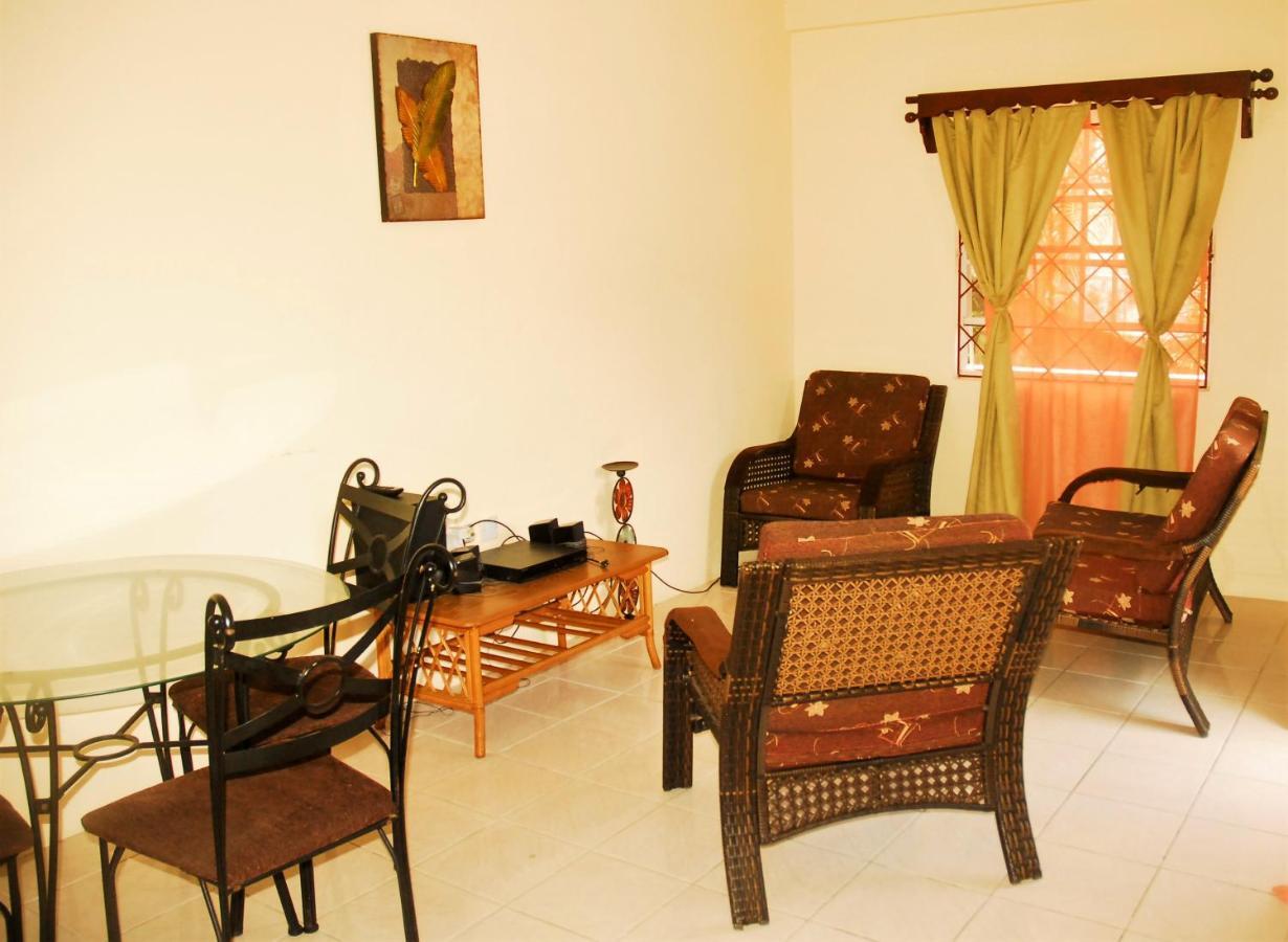 Rich View Hotel كينغستاون المظهر الخارجي الصورة